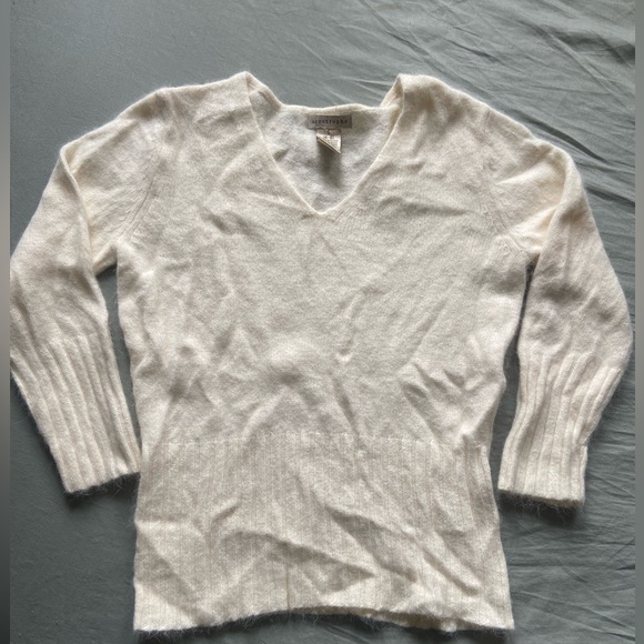 Angora rabbit hair sweater - Picture 1 of 4